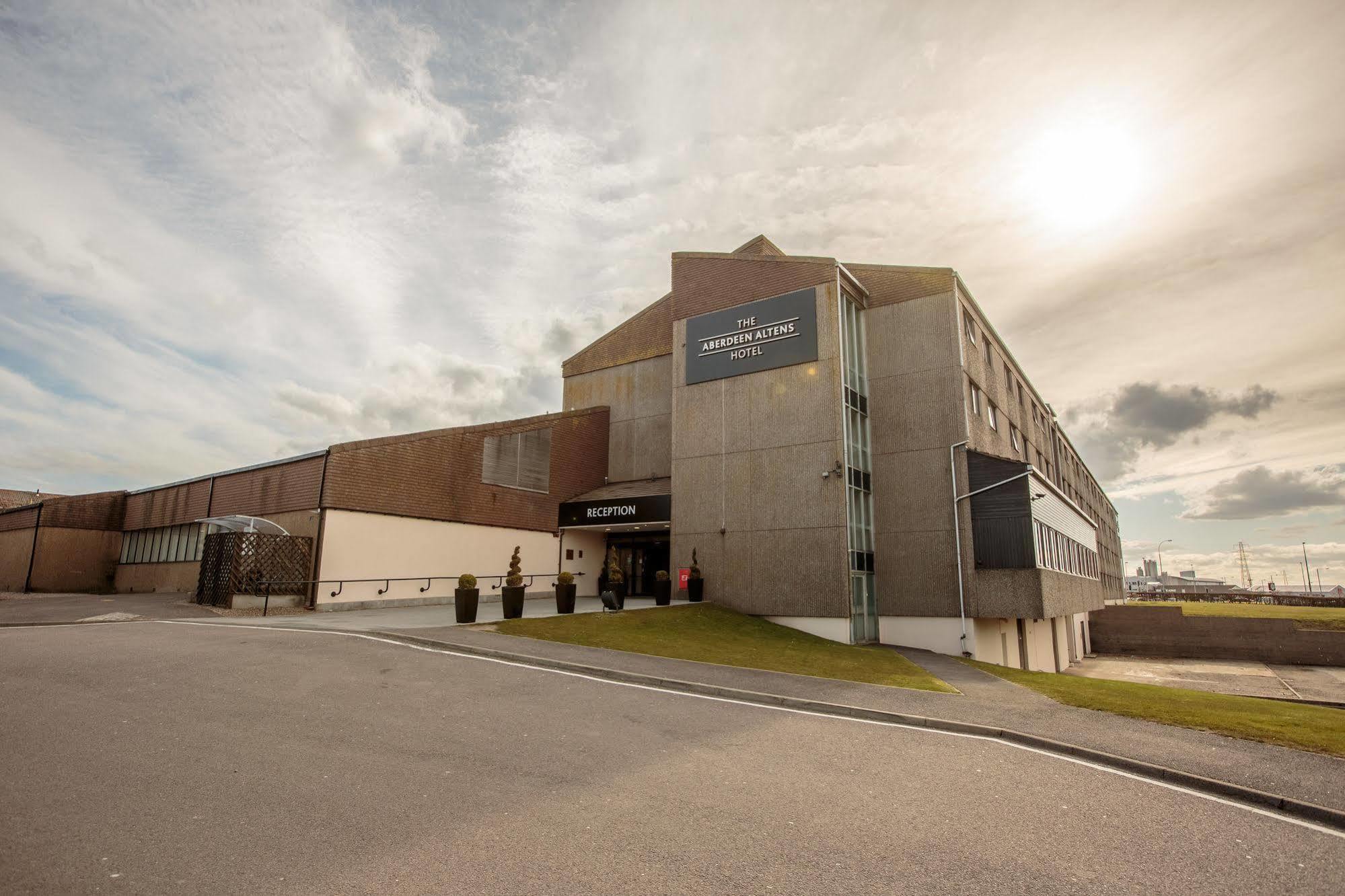 The Aberdeen Altens Hotel Exterior photo